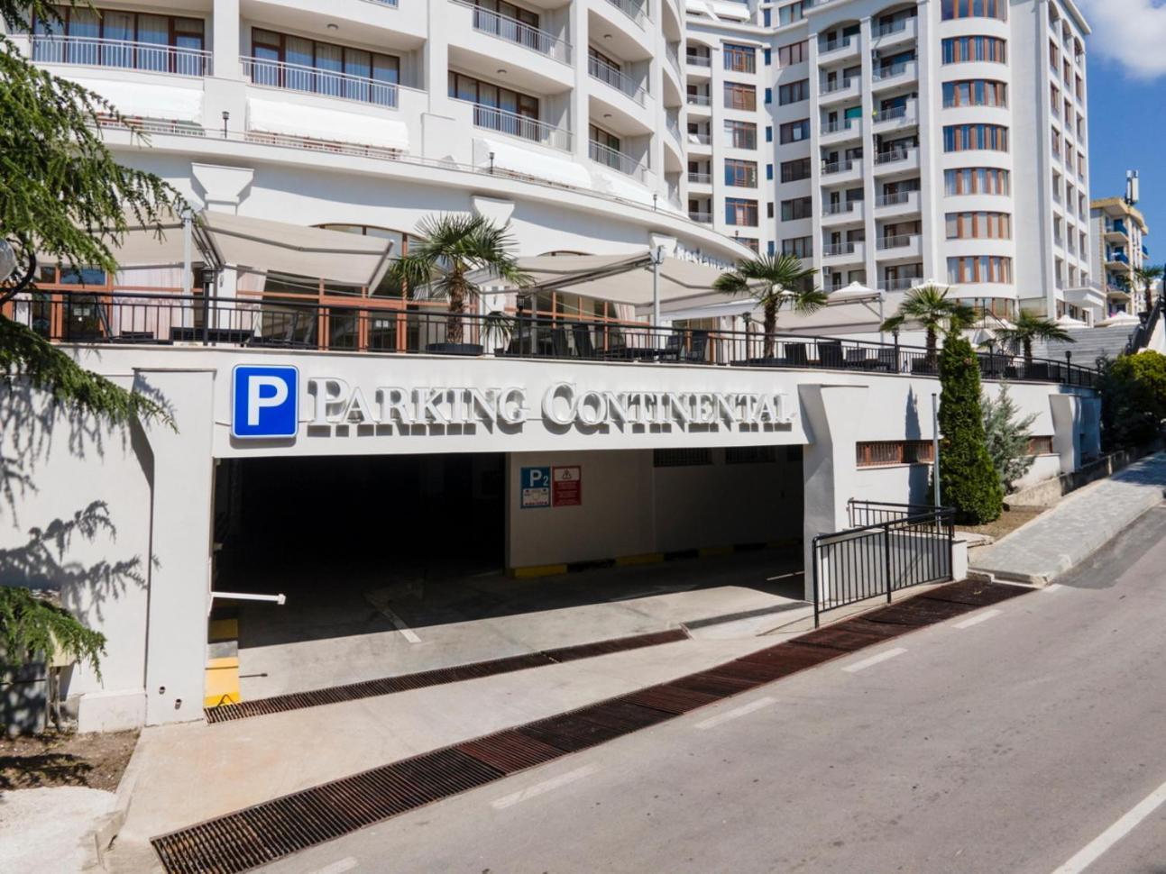 Continental Apartments Golden Sands Exterior photo